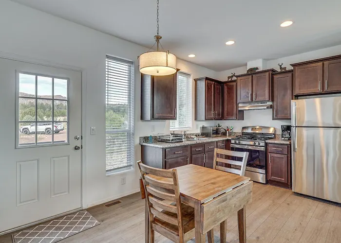 Holiday home Mountain Views & Ponderosa Pines! Arizona Escape